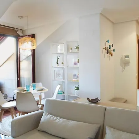 Con Terraza A Un Paso De La Playa شقة